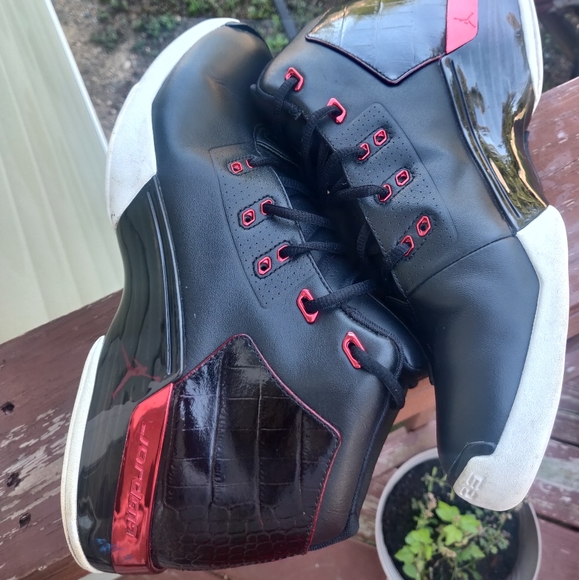Nike Air Jordan 17 + XVII Retro Black Red Chicago Bulls Men’s Size 12 - Picture 8 of 13